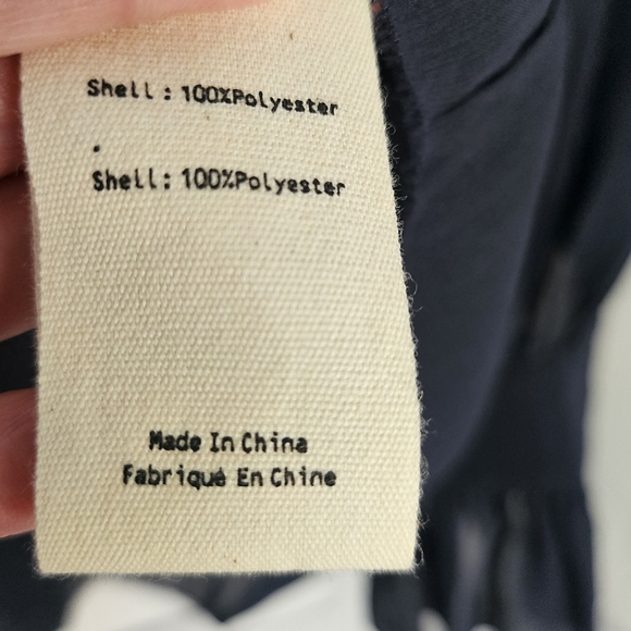 🎁HOLIDAY SPECIAL🎁NWT. L'AGENCE Marion Sheer Ruffle Blouse In Midnight - Picture 10 of 16